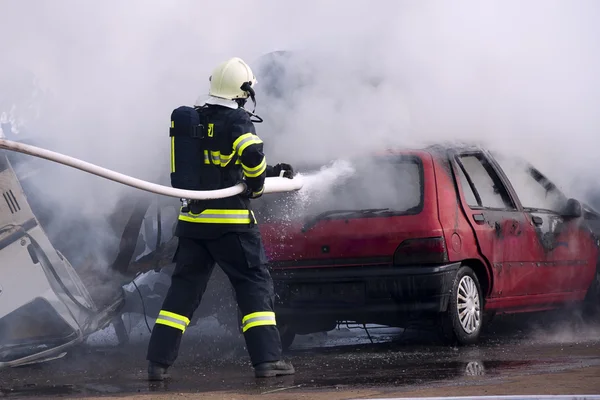 Fuego de coche — Foto de Stock