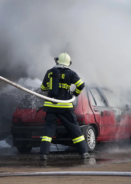 Αυτοκίνητο φωτιά — Φωτογραφία Αρχείου