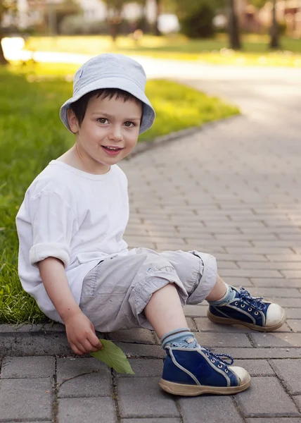 Niño — Foto de Stock