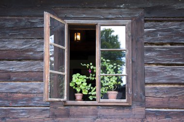 ahşap pencere