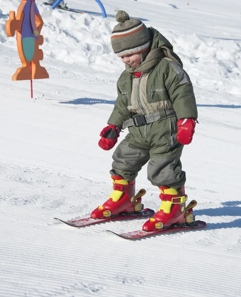 Kinderskifahren — Stockfoto