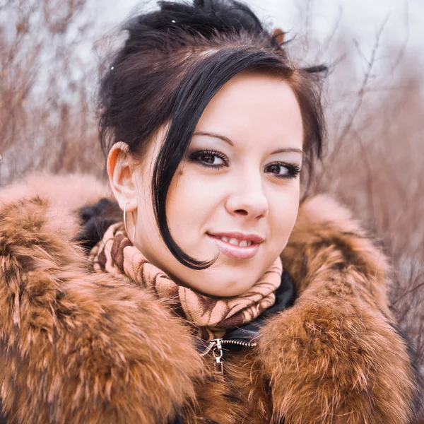 Portrait of a young girl — Stock Photo, Image