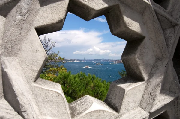 Vista emoldurada da estrela de Bosphorus de Topkapi — Fotografia de Stock