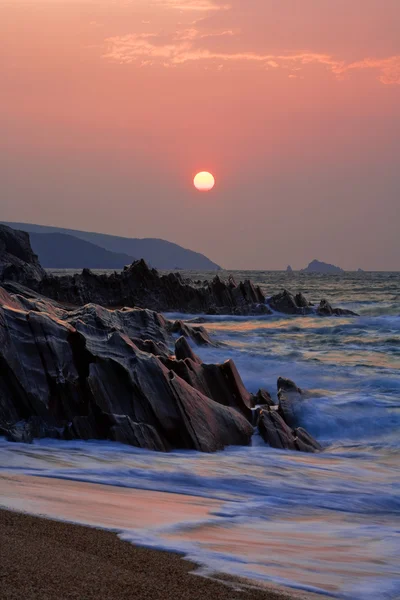 Dawn, devon, İngiltere'de kumsalda — Stok fotoğraf