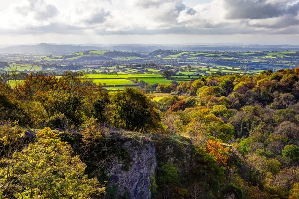 Równiny Somerset Levels z Ebbor Rock, Wielka Brytania — Zdjęcie stockowe