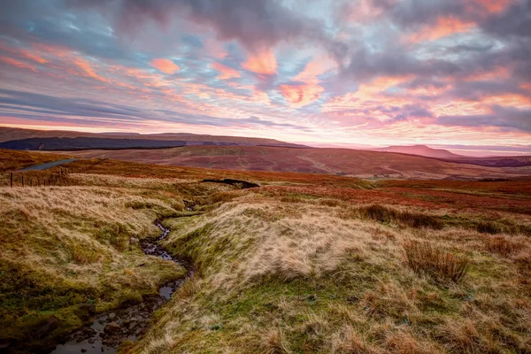 Yorkshire dales bij zonsondergang — Stockfoto