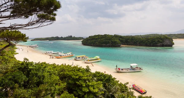 Kabira bay, Wyspy ishigaki, Japonia — Zdjęcie stockowe
