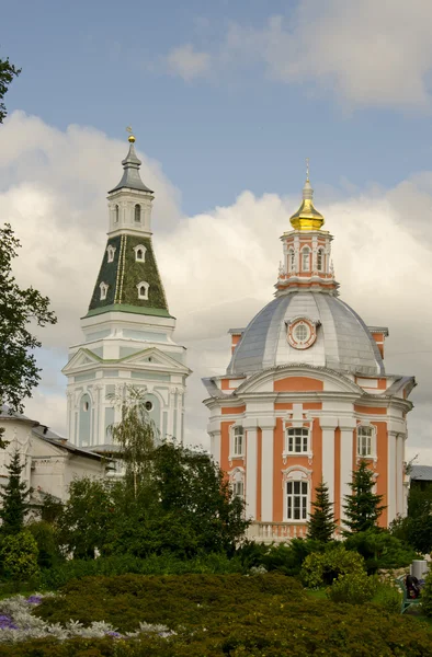 Igreja Smolenskaya. Zosima e Savvatiya igreja — Fotografia de Stock