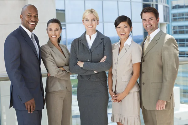 Interracial män & Women Business Team — Stockfoto