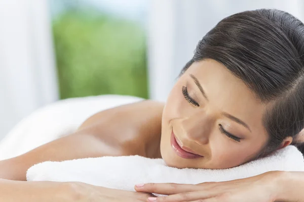 Happy Asian Chinese Woman Relaxing Health Spa — Stock Photo, Image