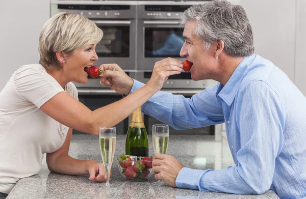 Man & Woman Couple Kitchen Strawberries Champagne — Stock Photo, Image