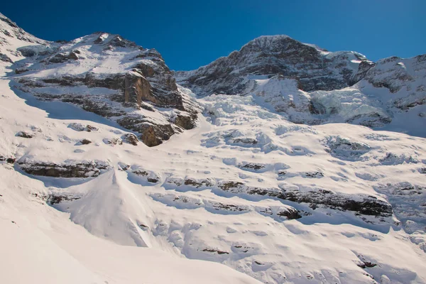 Schneebedeckte Berge Der Schweiz Aufgenommen Der Jungfrau Region Grindelwald Schweiz — Stockfoto