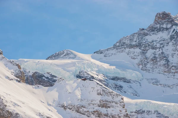 瑞士白雪覆盖的高山 在瑞士Grindelwald Jungfrau地区拍摄 — 图库照片