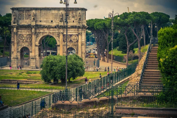 Triumfbågen i Rom. Italien. — Stockfoto