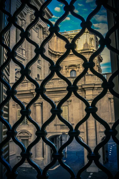 Basilique San Pietro. Piazza San Pietro. Vatican. Italie . — Photo