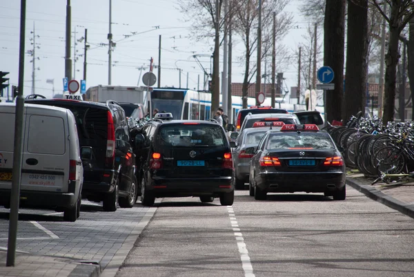 Táxi em Amesterdão — Fotografia de Stock
