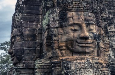 Angkor Kamboçya 'daki Bayon Tapınağı