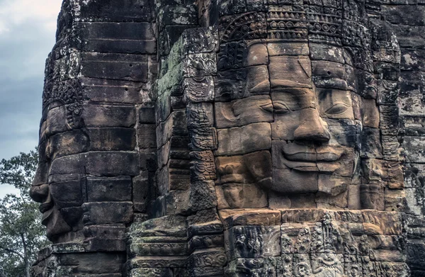 Bajonový chrám v kambodži angkor — Stock fotografie