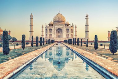Agra 'daki Taj Mahal mozolesi, Uttar Pradesh, Hindistan