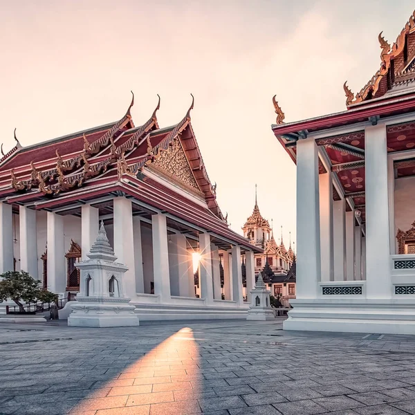 Железный Храм Ват Ратчанатдарам Бангкоке — стоковое фото