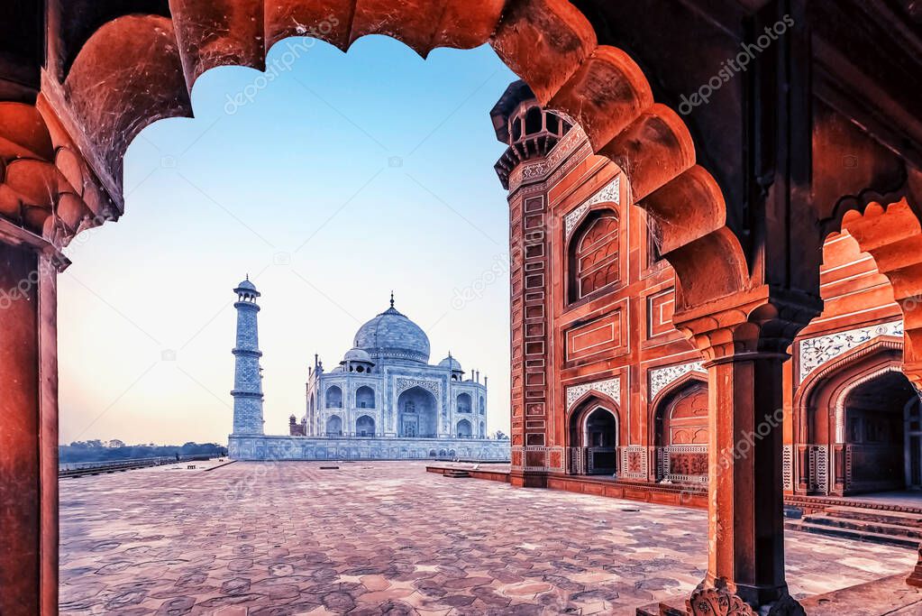 Taj Mahal Mausoleum in Agra, Uttar Pradesh, India