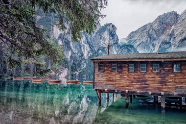 Lago di Braies - Pragser Wildsee, Güney Tyrol, İtalya