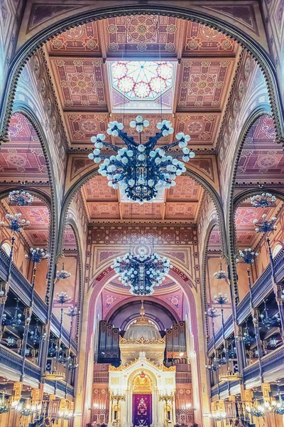 Uvnitř Synagogy Ulice Dohany Budapešti — Stock fotografie