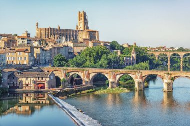 Fransa 'nın güneyindeki Albi şehri.
