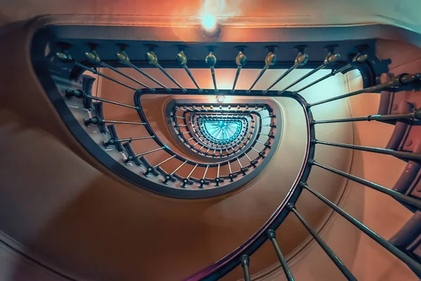 Архитектурная Концепция Внутренних Лестниц — стоковое фото