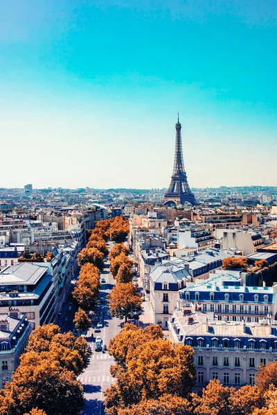 Ейфелева Вежа Паризькому Місті — стокове фото