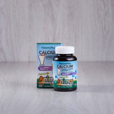 Kamyanets-Podilskyi, Ukrayna - 23 Ocak 2022: Nature 's Plus, Yaşam Kaynağı, Hayvan Geçidi, Kalsiyum, Çocuk Çiğnenebilir İlave, Vanilla Sundae, 90 Hayvan Şeklinde Tablet