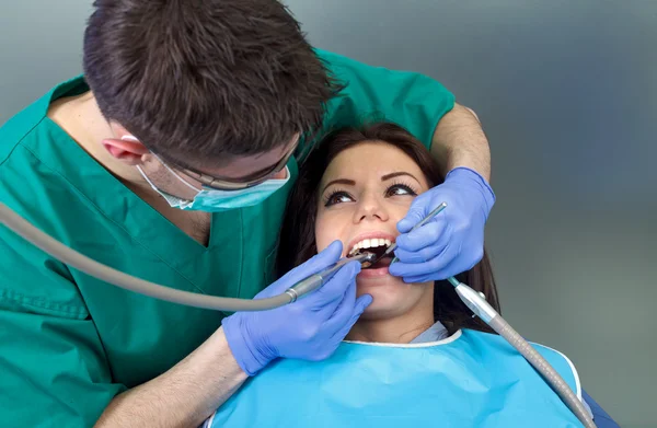 Dental drilling — Stock Photo, Image