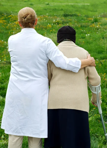 Vida de personas mayores — Foto de Stock