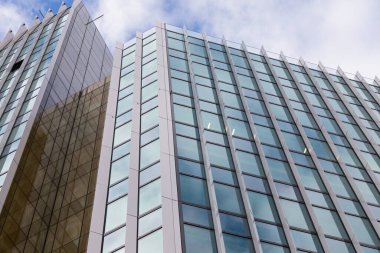 Modern yapının manzaralı resmi - şehir mimarisi