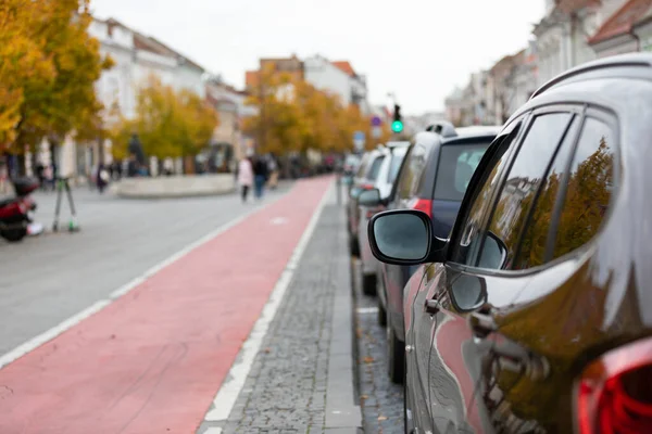 Close Foto Carros Pista Estacionamento Centro Cluj Napoca — Fotografia de Stock