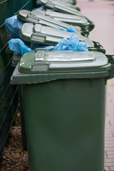 Close Picture Trash Bin Full Garbage Streets Budapest Downtown — Stock Photo, Image