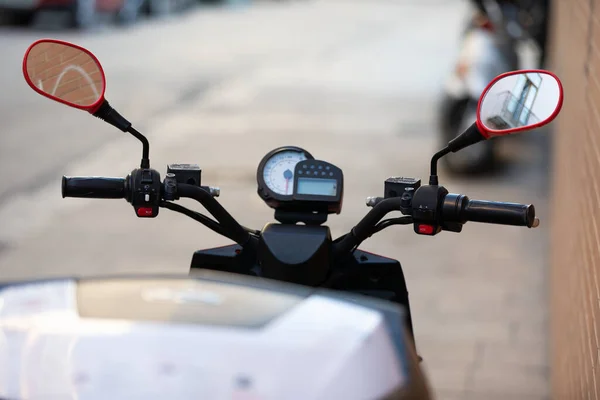 Picture Motorbike Motorcycle Scooters Parked City Street — Stock Photo, Image