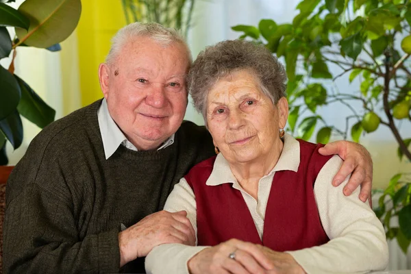 Picture Joyful Happy Elderly Couple Home — Stock Photo, Image