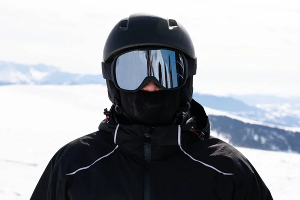 Head Shot Man Skier Wearing Ski Helmet Goggles — Stockfoto