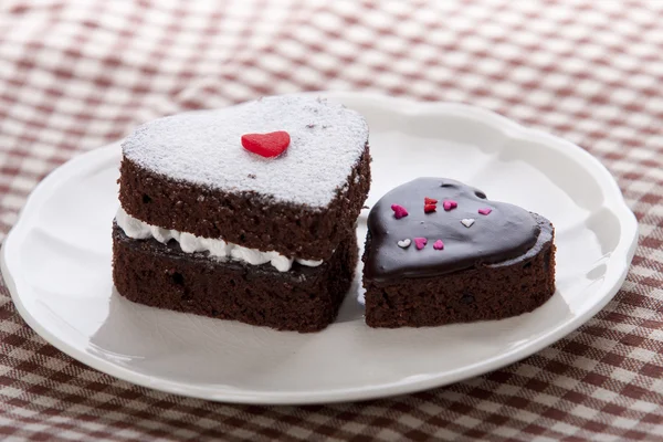 Hjärtformad Chokladtårta — Stockfoto