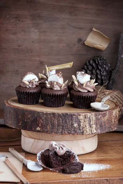 Congratulation chocolate cupcake with marshmallow — Stock Photo, Image