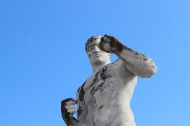 olimpik spor heykel - boks