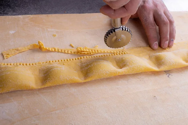 Making home made ravioli series of photo full lesson