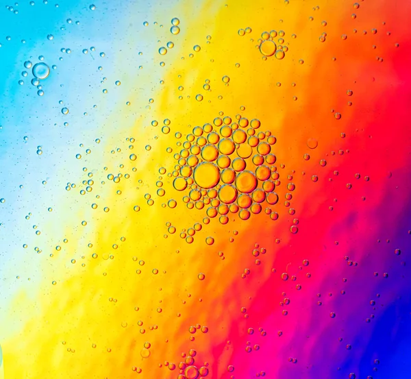 Abstrakt Bakgrund Regnbåge Färgade Oljedroppar Vatten Färgglad Gradient Abstrakt Bild — Stockfoto