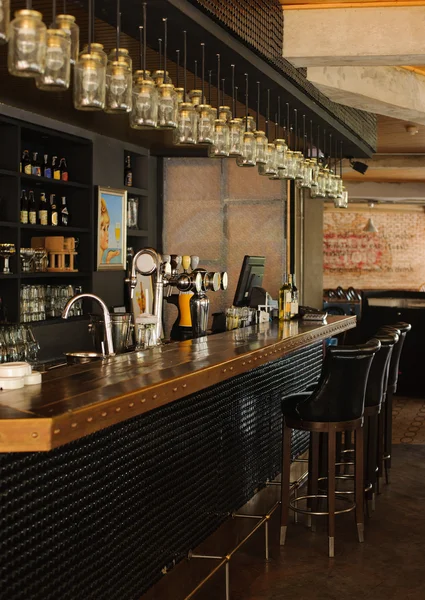 Uluslararası bira bar