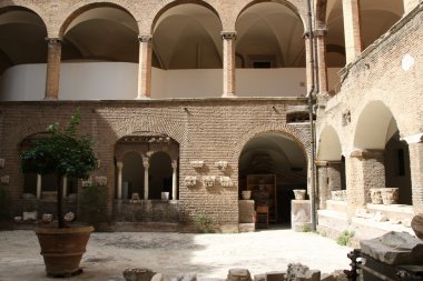 Roma