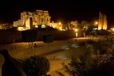 kom ombo, Mısır'ın sobek Tapınağı