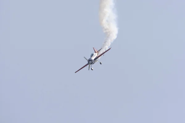 Acrobatische vliegtuig Stockfoto