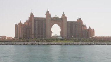 dubai palm Island tekne gördüm