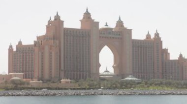 dubai palm Island tekne gördüm